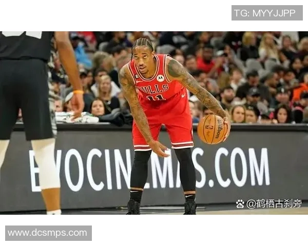 哈登与德罗赞的巅峰对决谁能在赛场上笑到最后