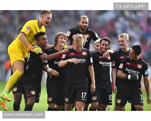 基辅迪纳摩与阿尔克马的激烈对决揭示足球战术的魅力与挑战 基辅迪纳摩与阿尔克马的激烈对决揭示足球战术的魅力与挑战