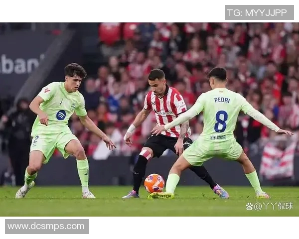 巴萨迎战富恩拉夫力争主场全取三分展现强大实力