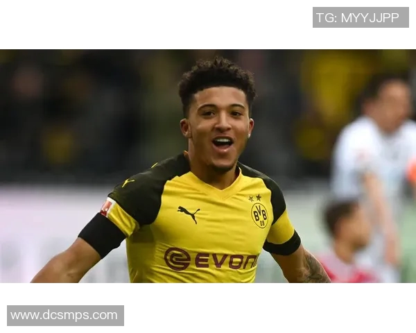 桑乔的崛起与挑战：从天才少年到足球场上的闪耀明星之路