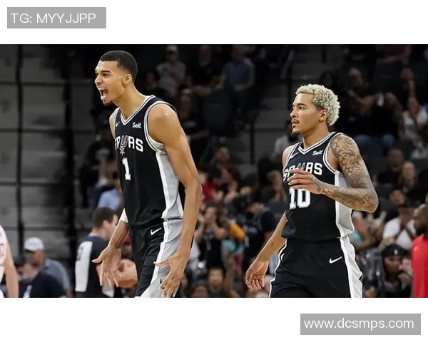 火箭队与马刺队激战四场11号球员的精彩表现引发热议