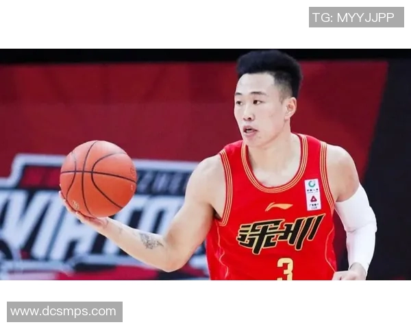 贺希宁：从新星崛起到篮球赛场的闪耀之路与未来展望