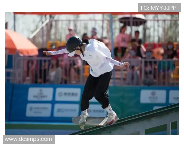 重庆滑板队的速度挑战与成长之路探讨