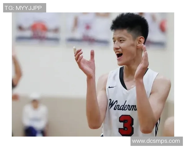 周鹏的篮球传奇之路：从青涩少年到国家队核心的成长历程与奋斗精神